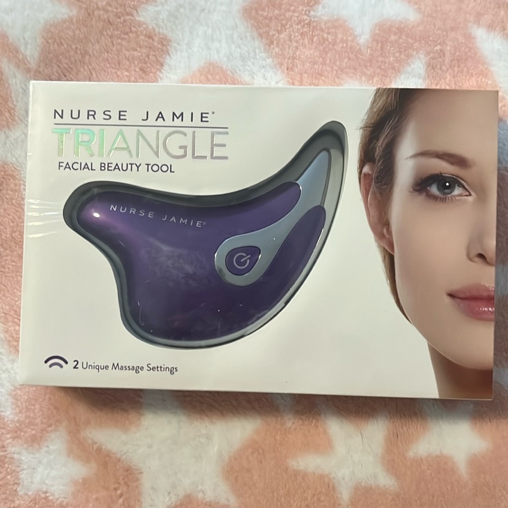 NWT Nurse Jamie Triangle Facial Beauty Tool